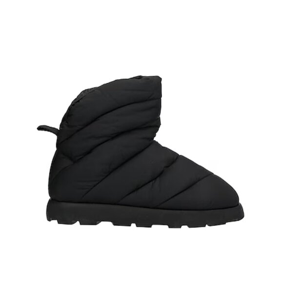 New Piumestudio Luna Black Pillow Puffy Slip On Booties Size EUR 37, US 6.5 - Picture 1 of 15